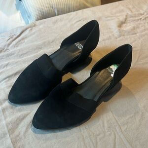 Black low heels, Eileen fisher